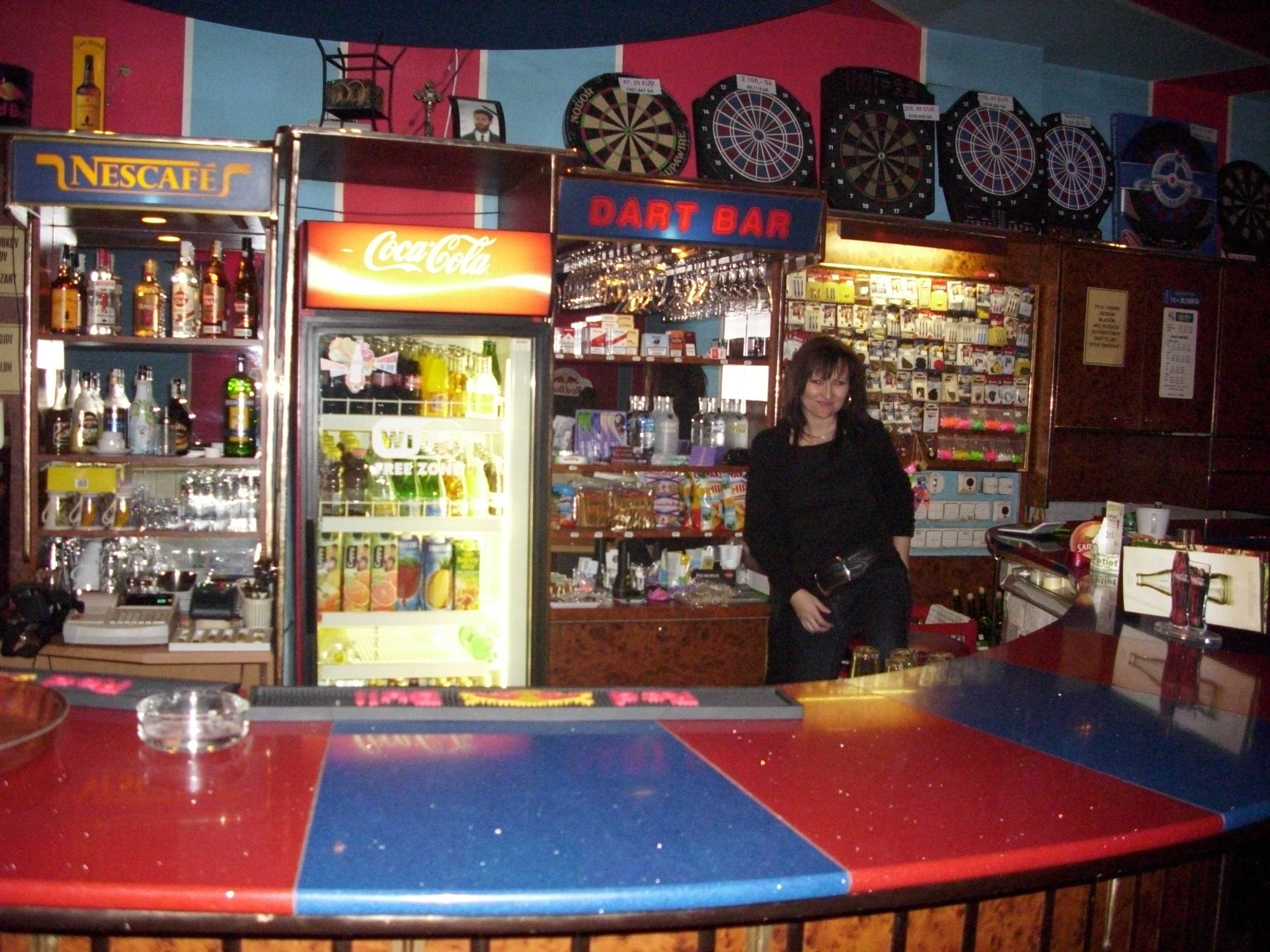 bar